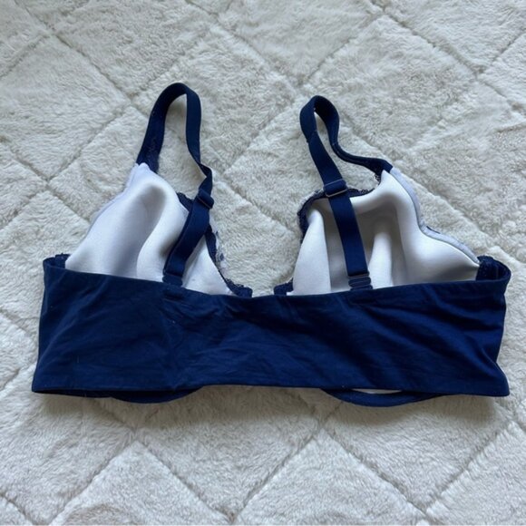 Victoria’s Secret | Navy & Cream Unlined Perfect Coverage | Size 40DD - Picture 5 of 8